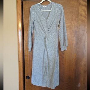 Woman’s medium gray dress